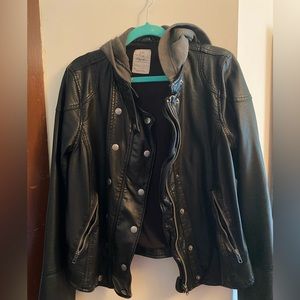 EUC: We the Free People New Dawn Vegan Moto Jacket Large/Black